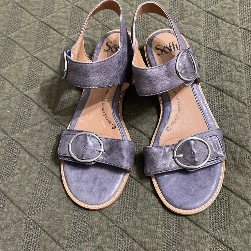 SOFFT Nerissa Gray Leather Block Heel Sandals size 7 - Picture 1 of 8